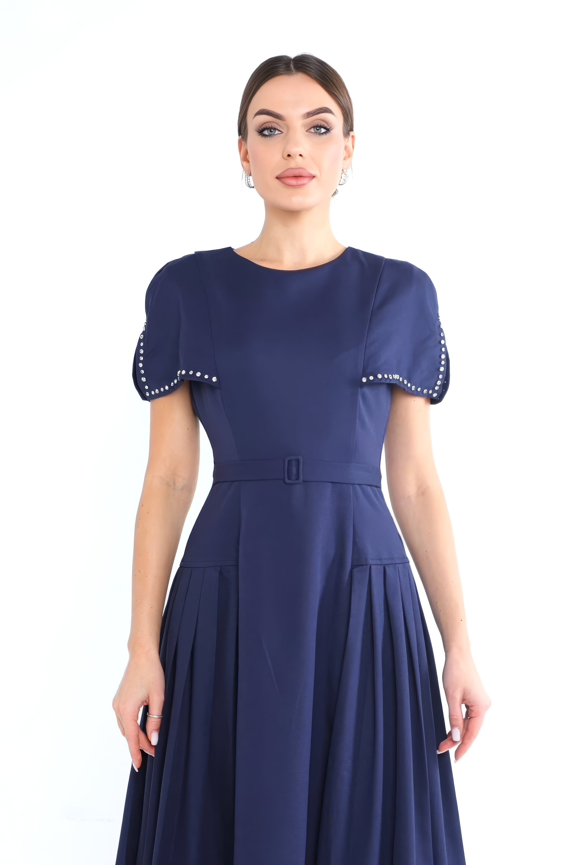 فستان نسائي