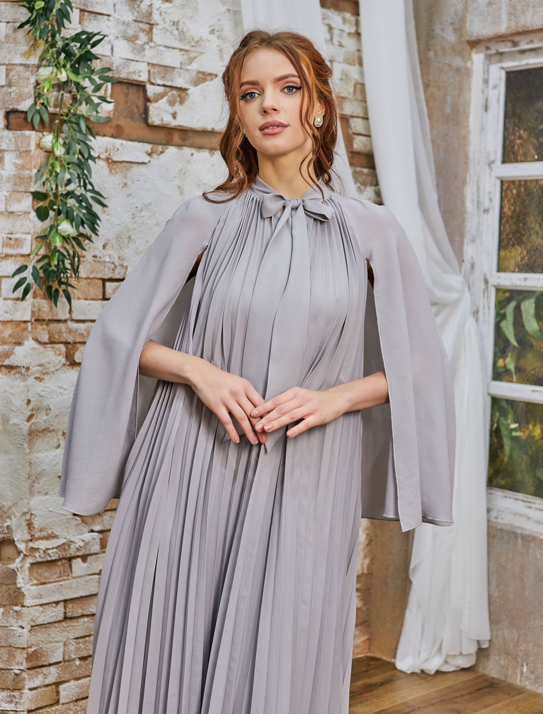 فستان روزان رمادي