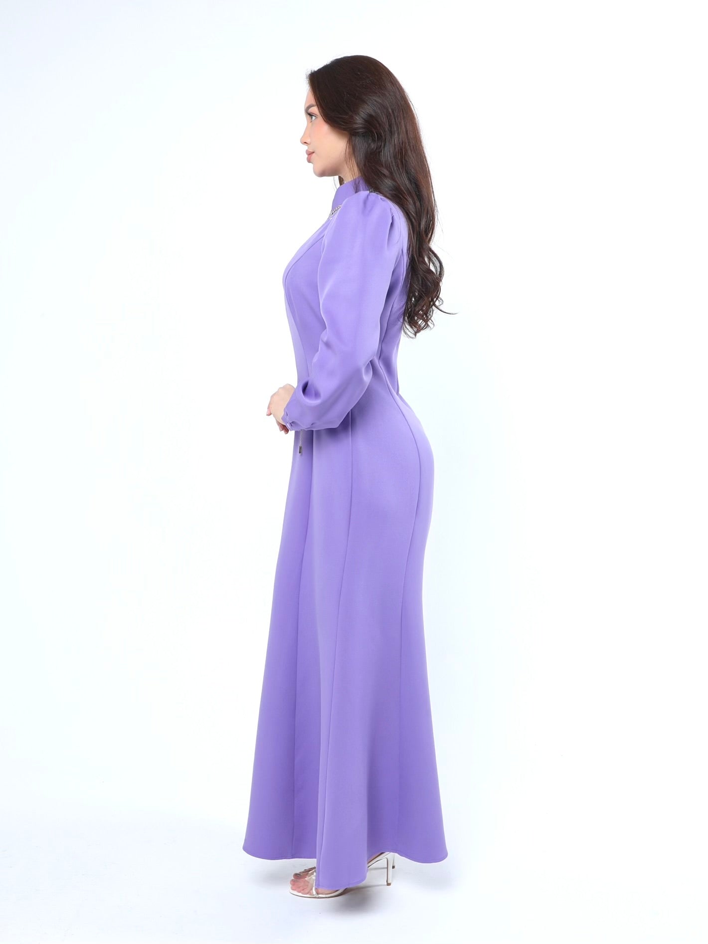 فستان نسائي