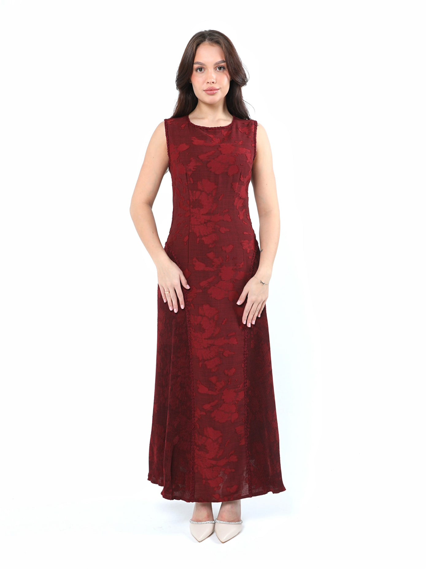 فستان نسائي