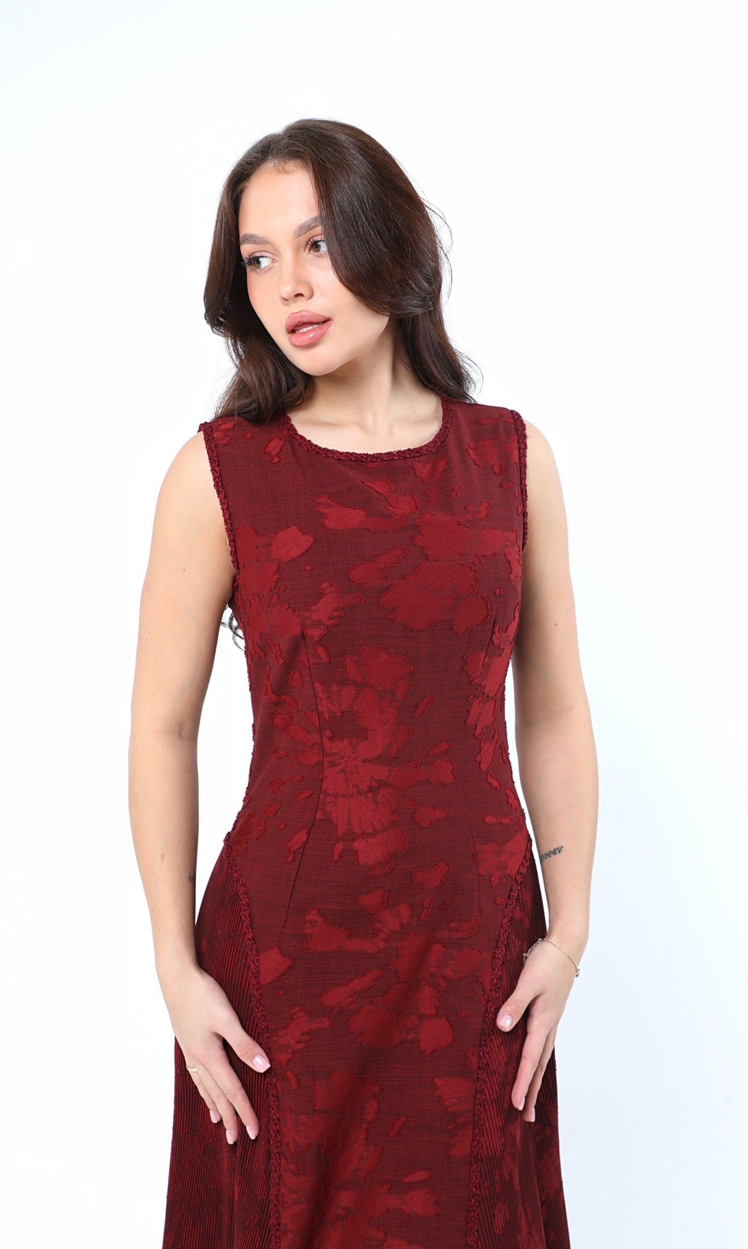 فستان نسائي