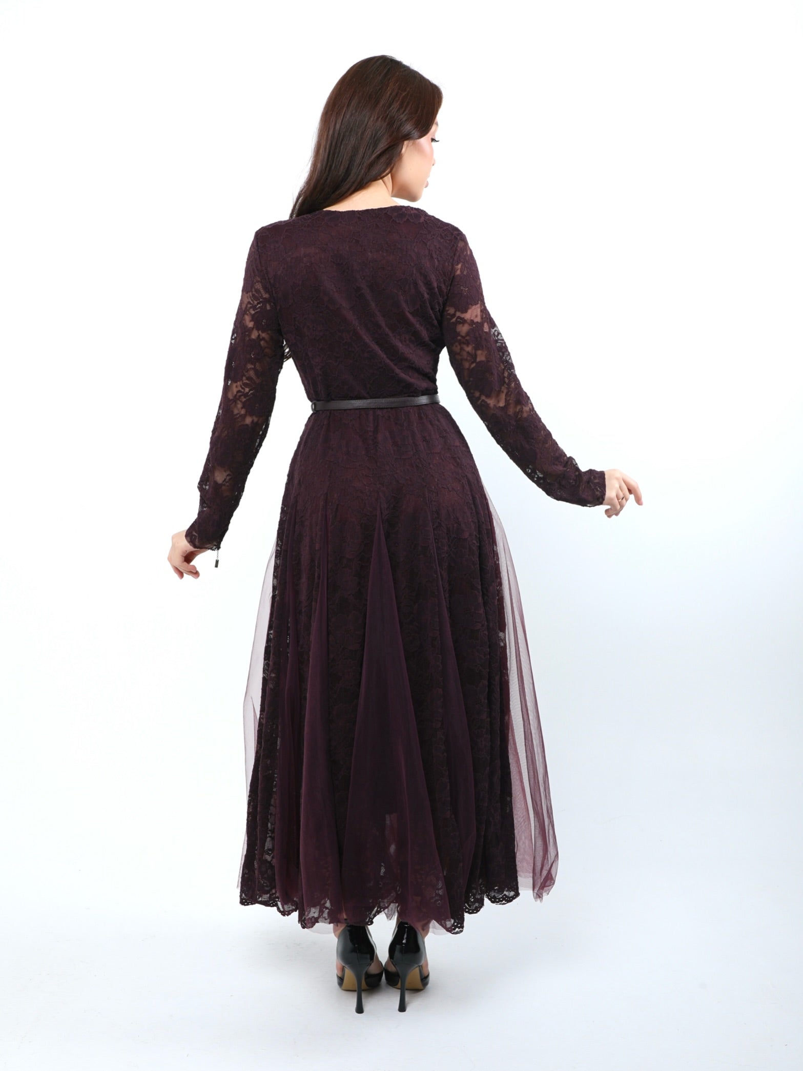 فستان نسائي