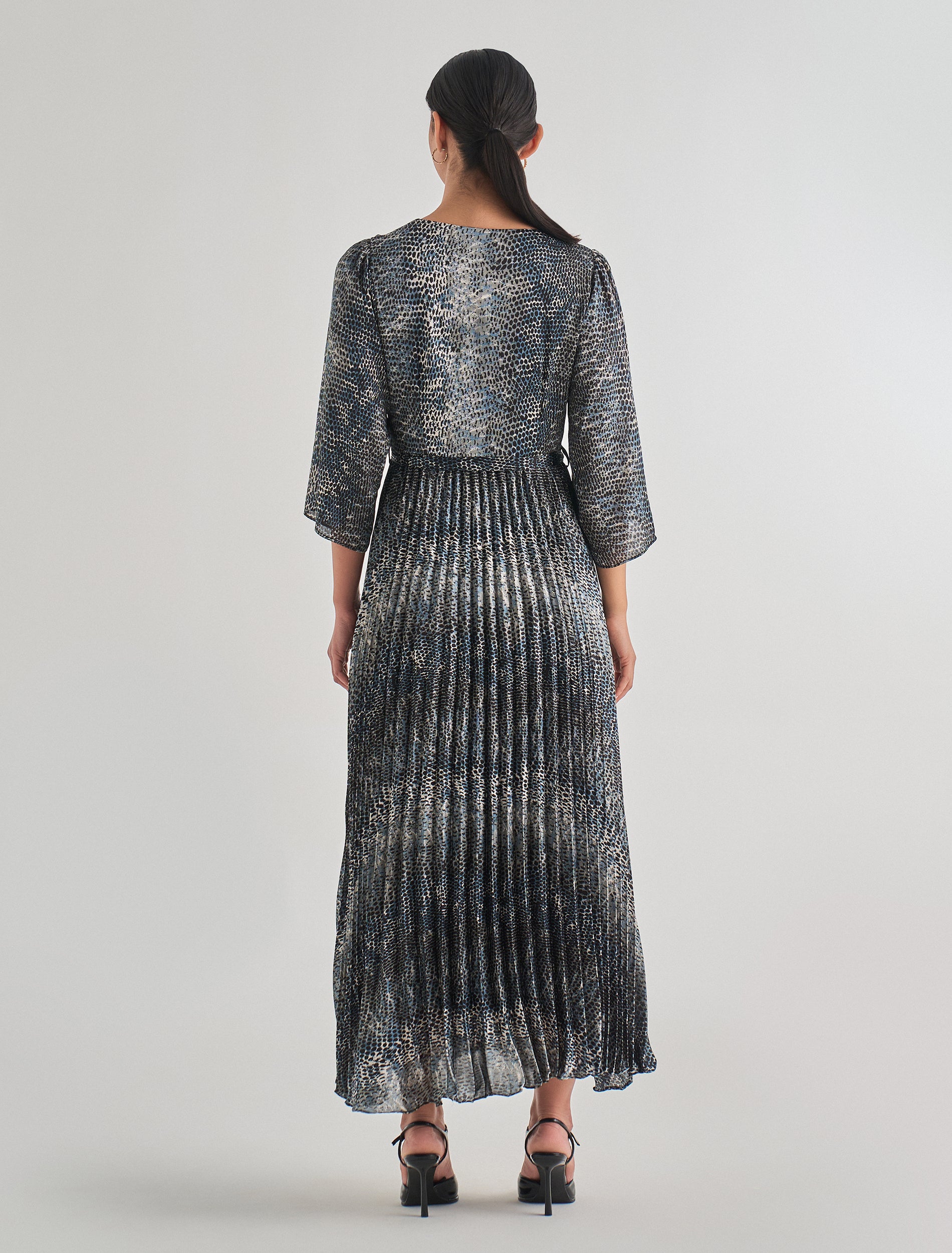 فستان زهراء