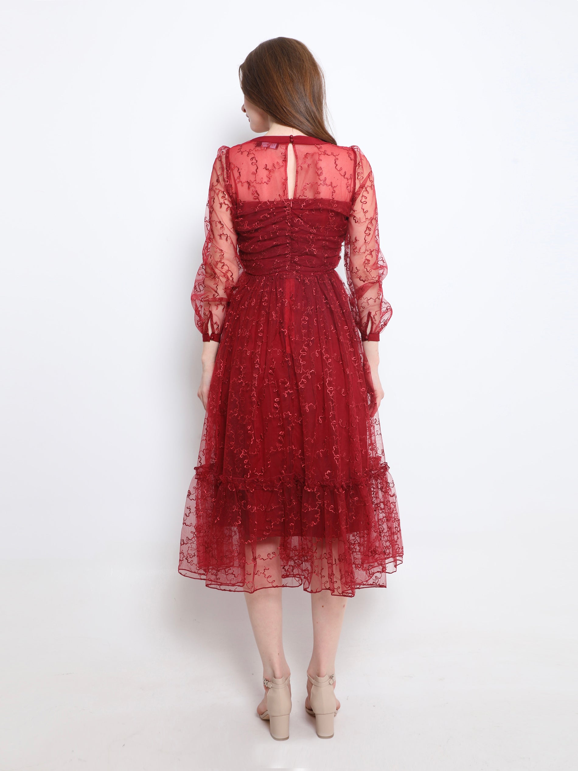 فستان ليوني