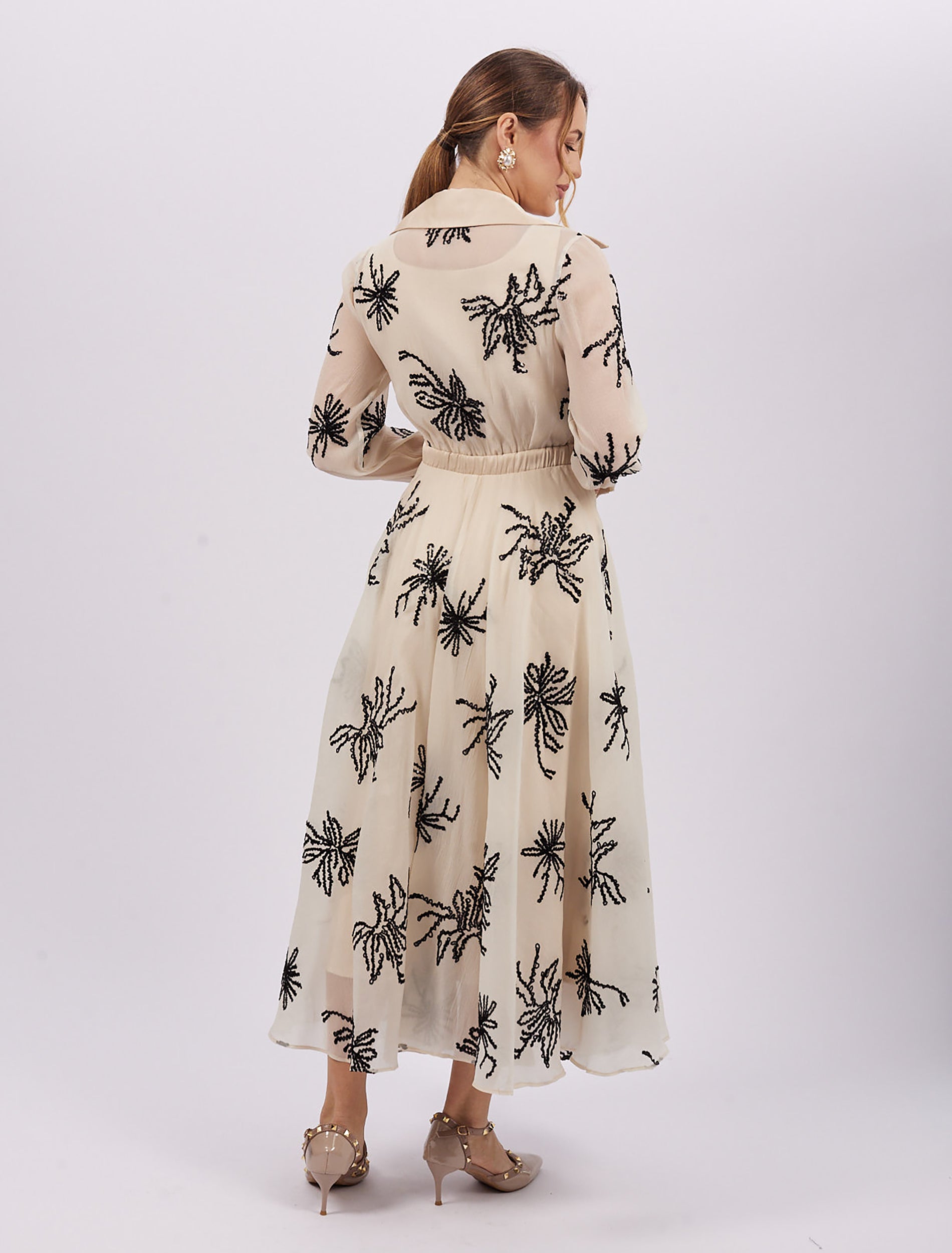 فستان فاطمه