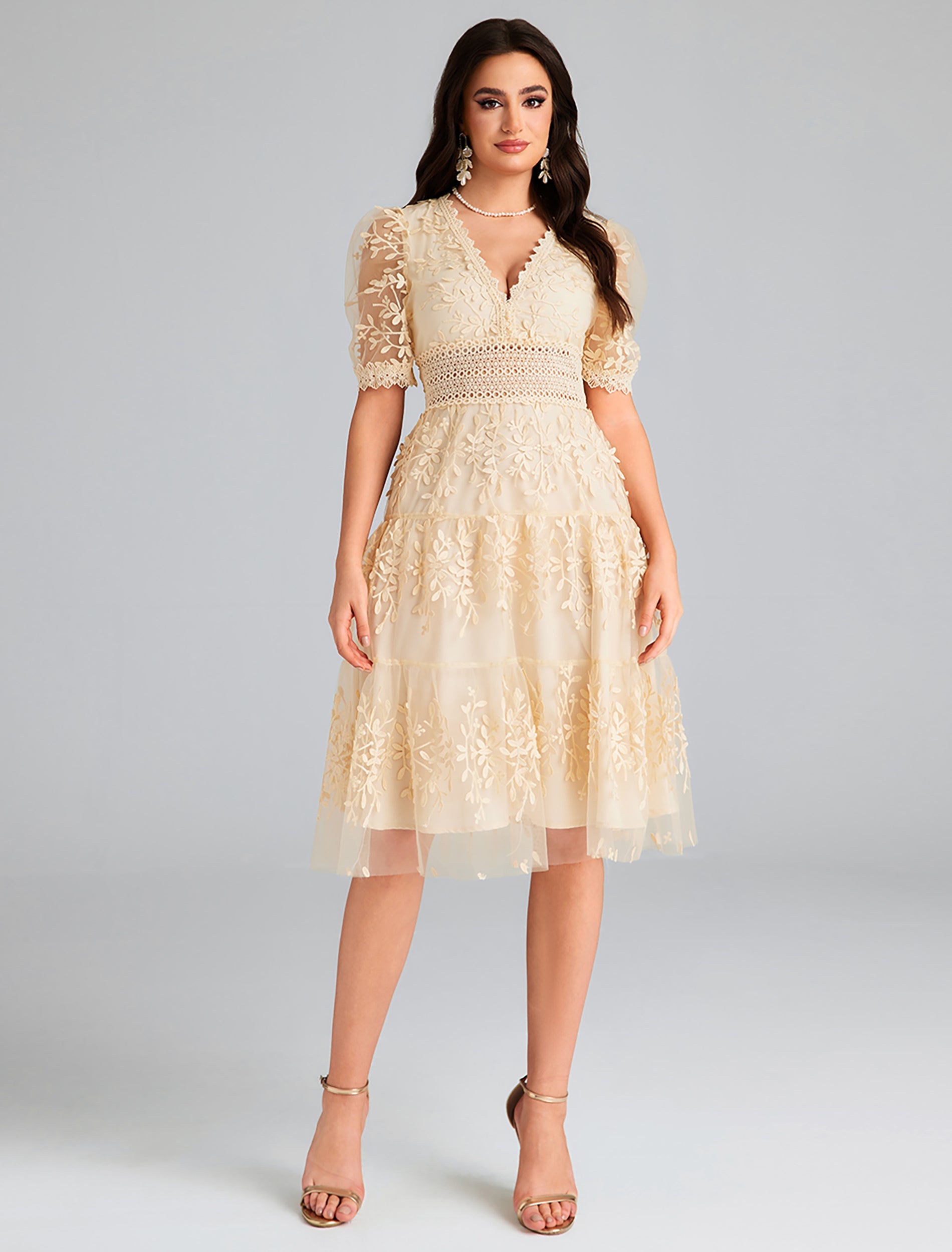 فستان نورس موف