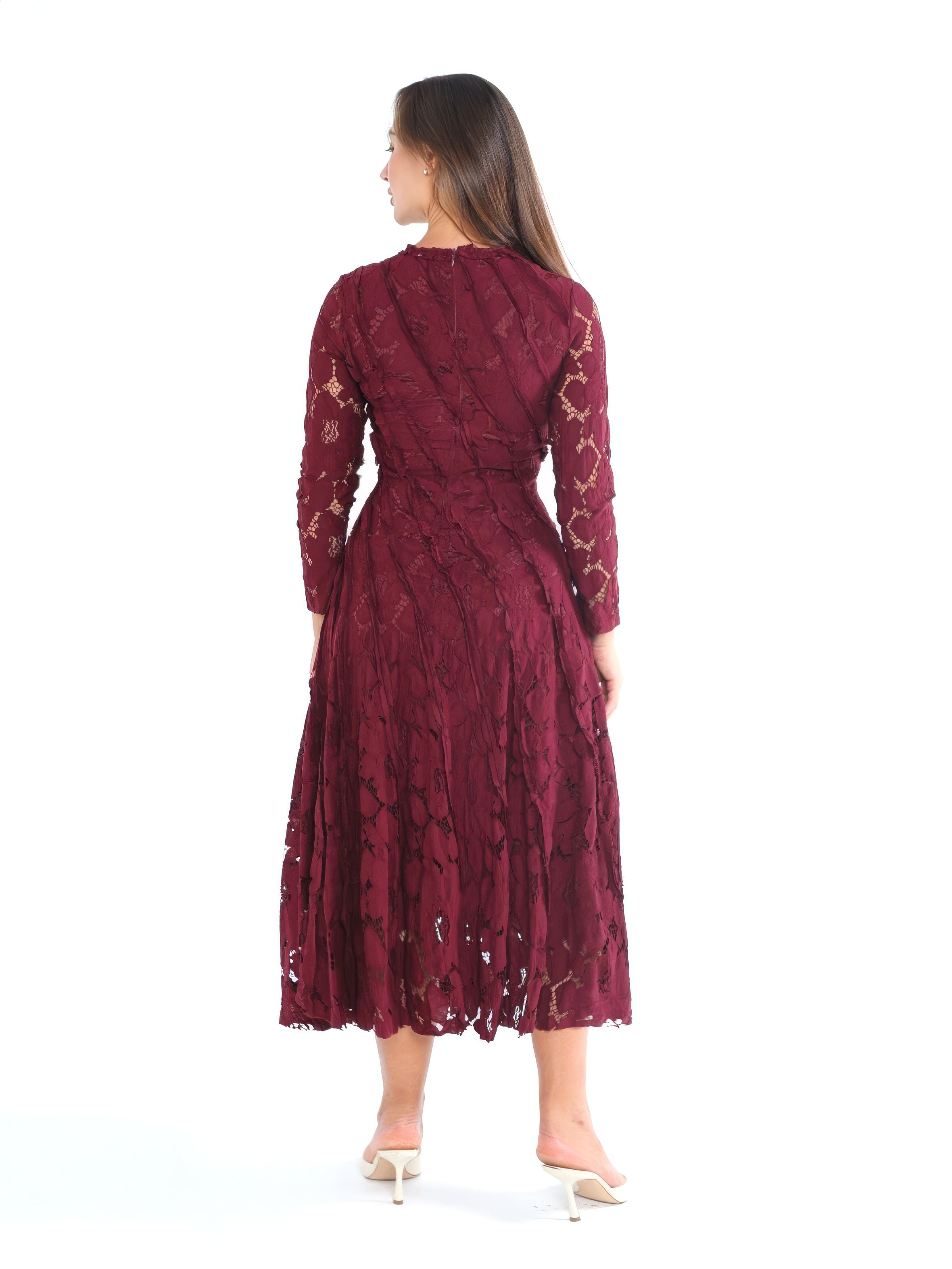 فستان نسائي