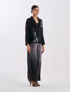 طقم قطعتين نسائي سهرات مخملي ناعم من شالكي
Velvet Two-piece set for women from Shalky