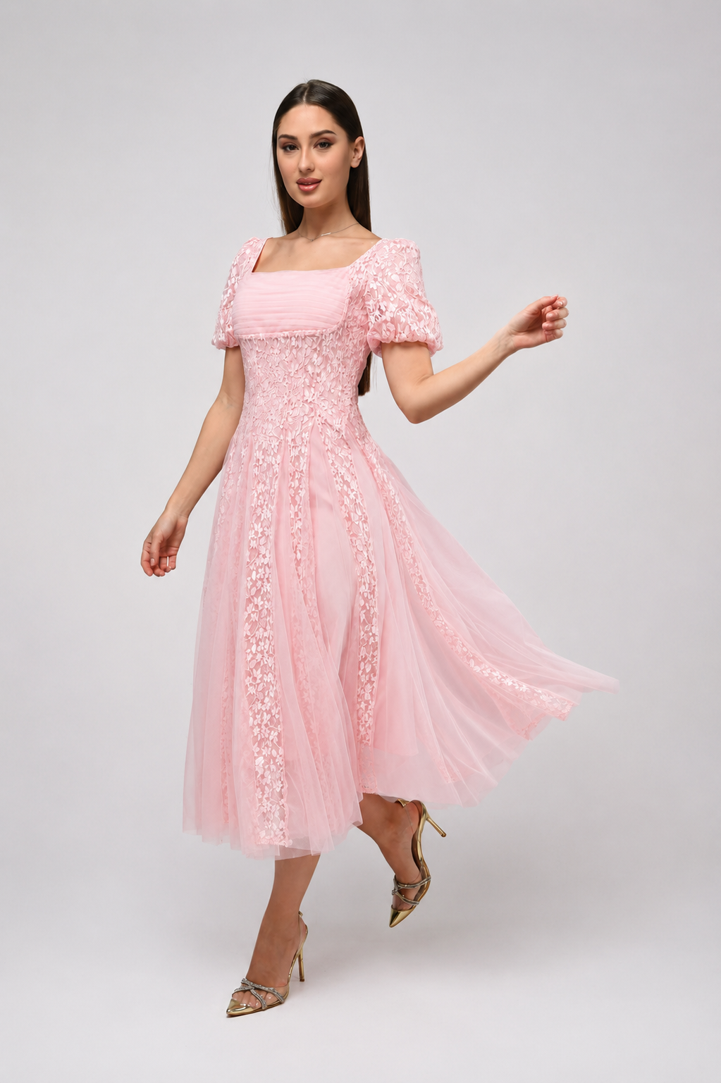 Layali – Powder Pink