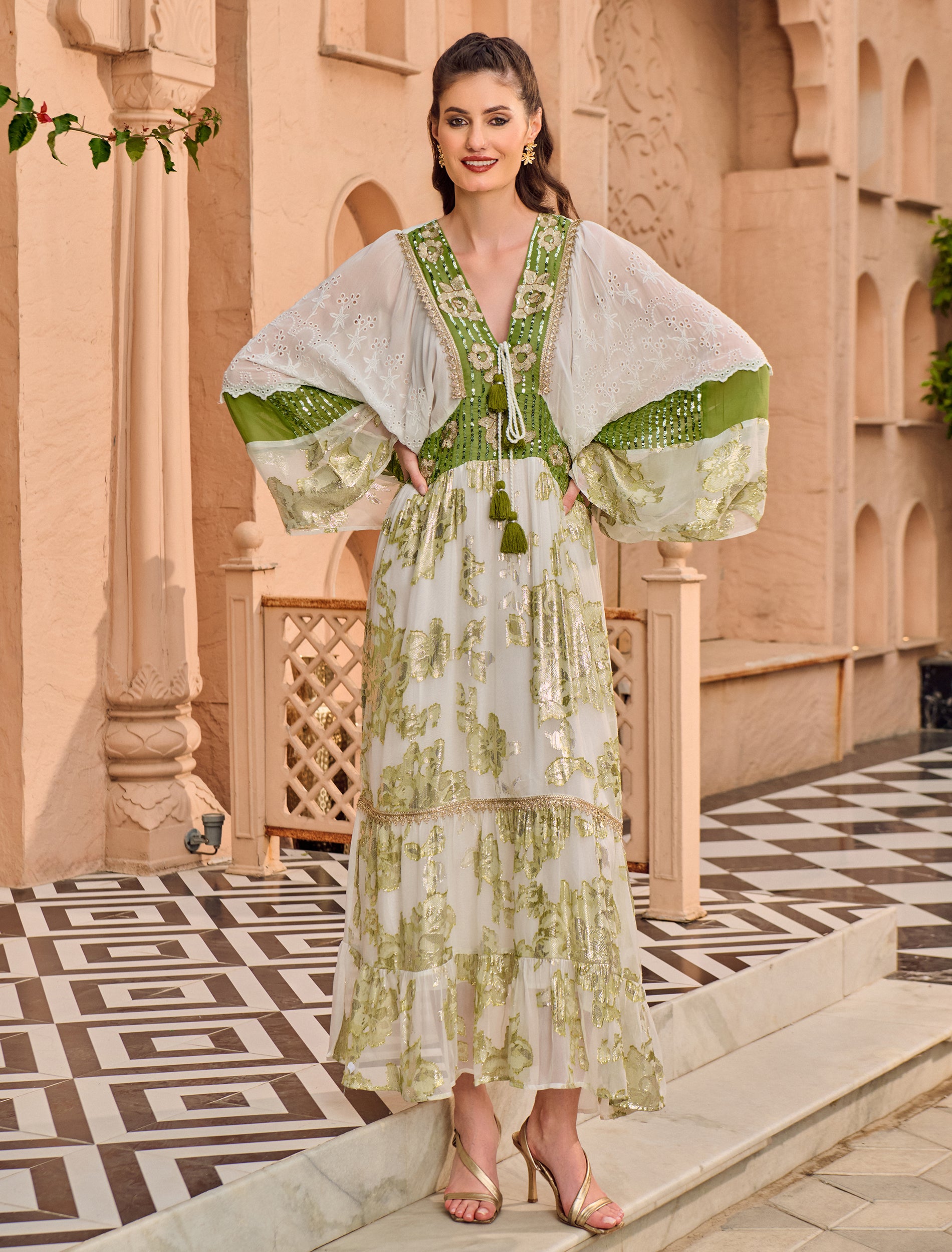 فستان اليشا