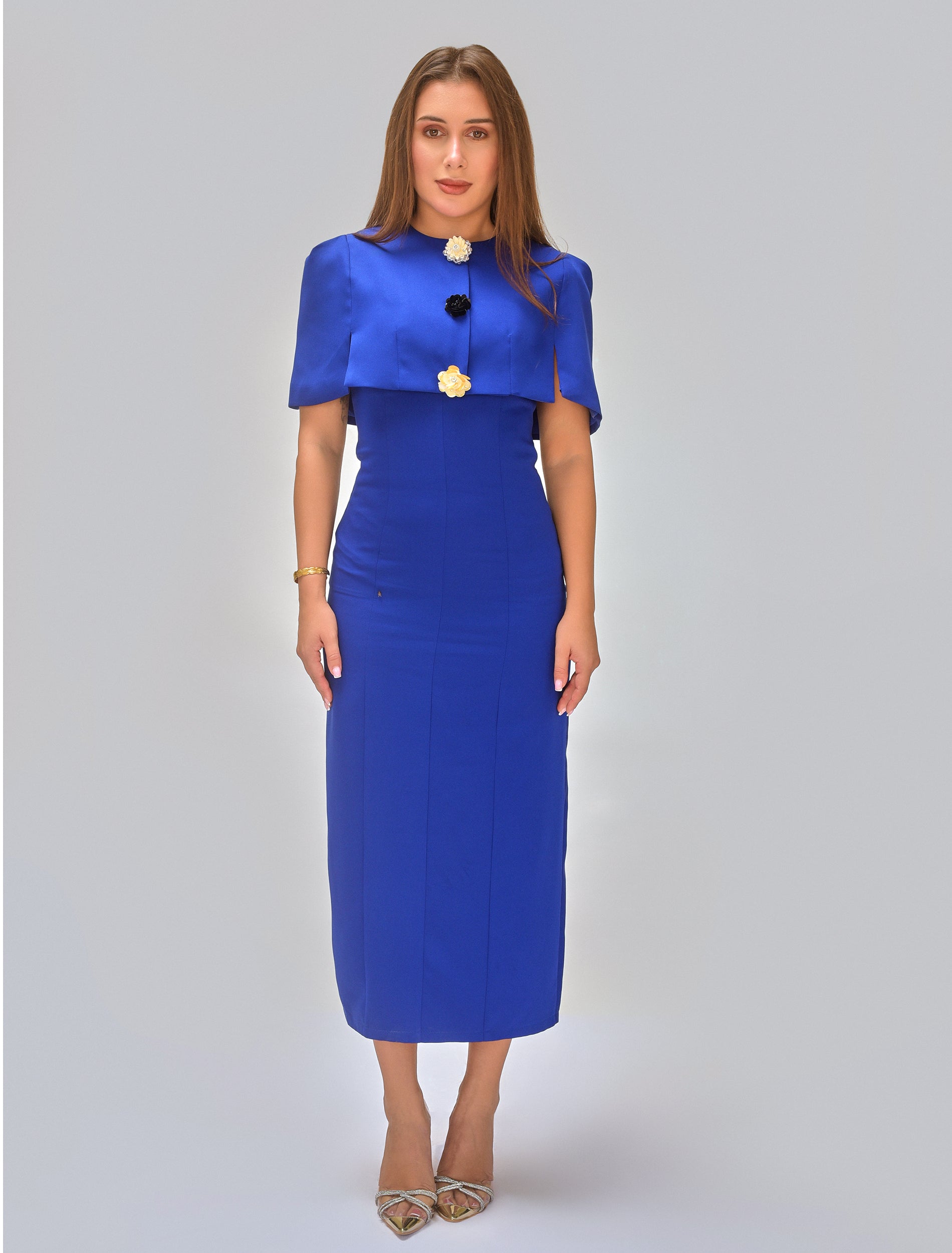 فستان نسائي