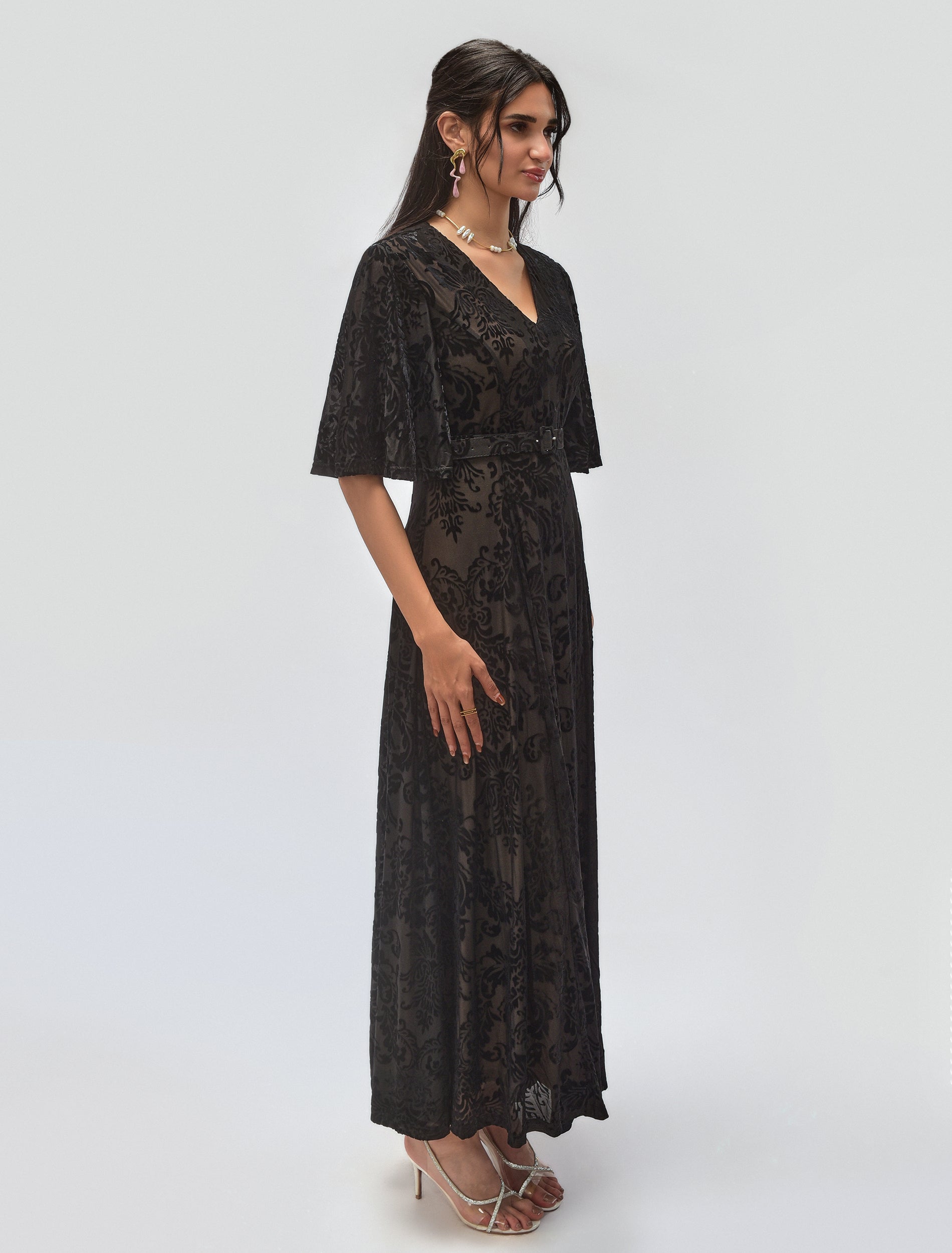 فستان نسائي مخمل