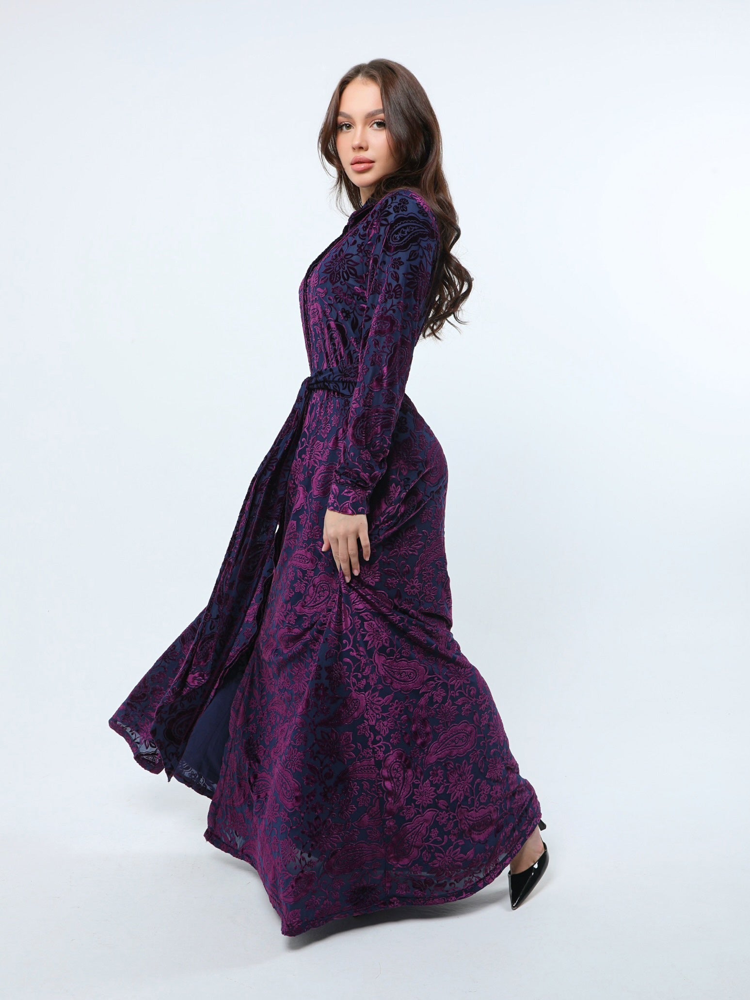 فستان إلڤيرا