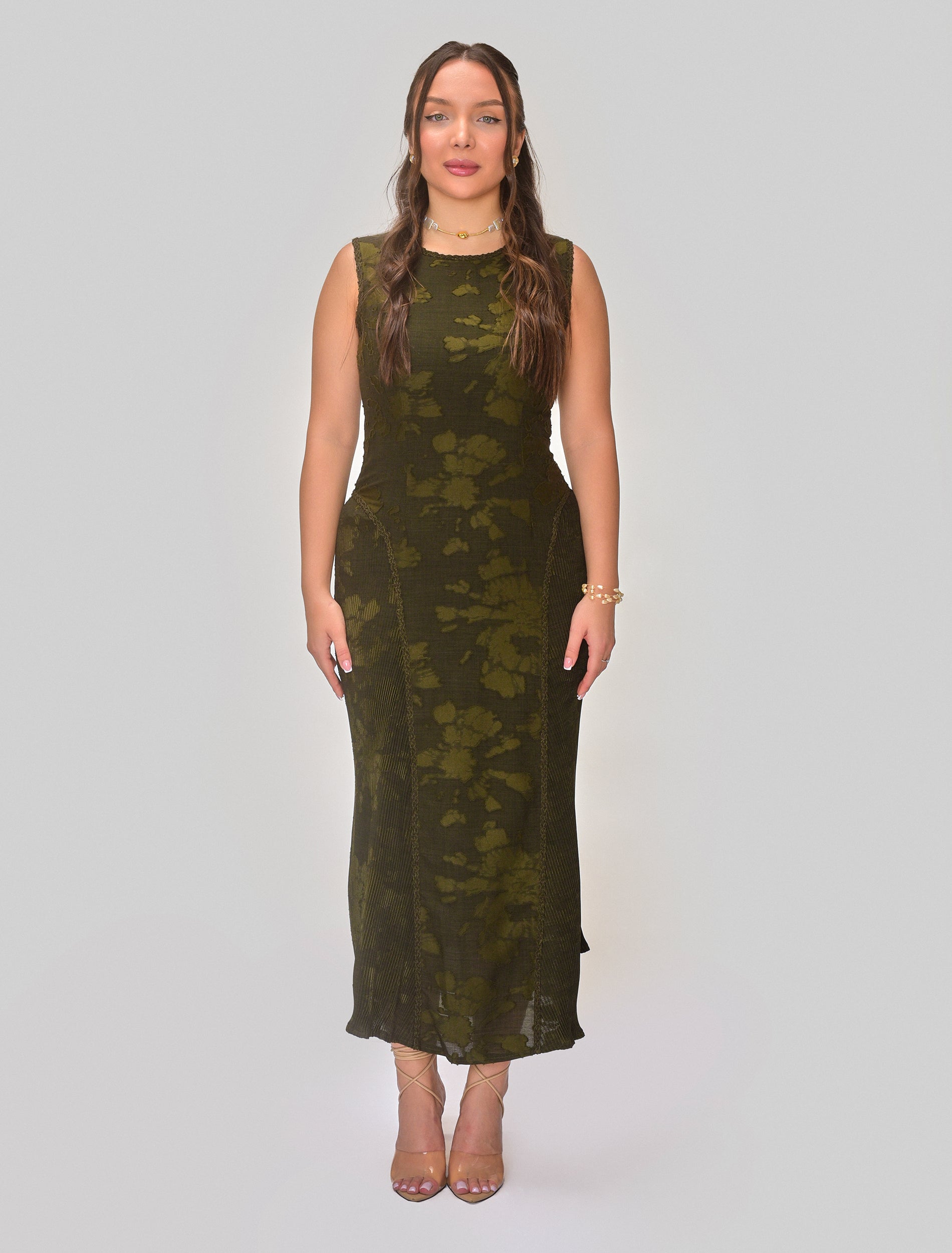 فستان نسائي