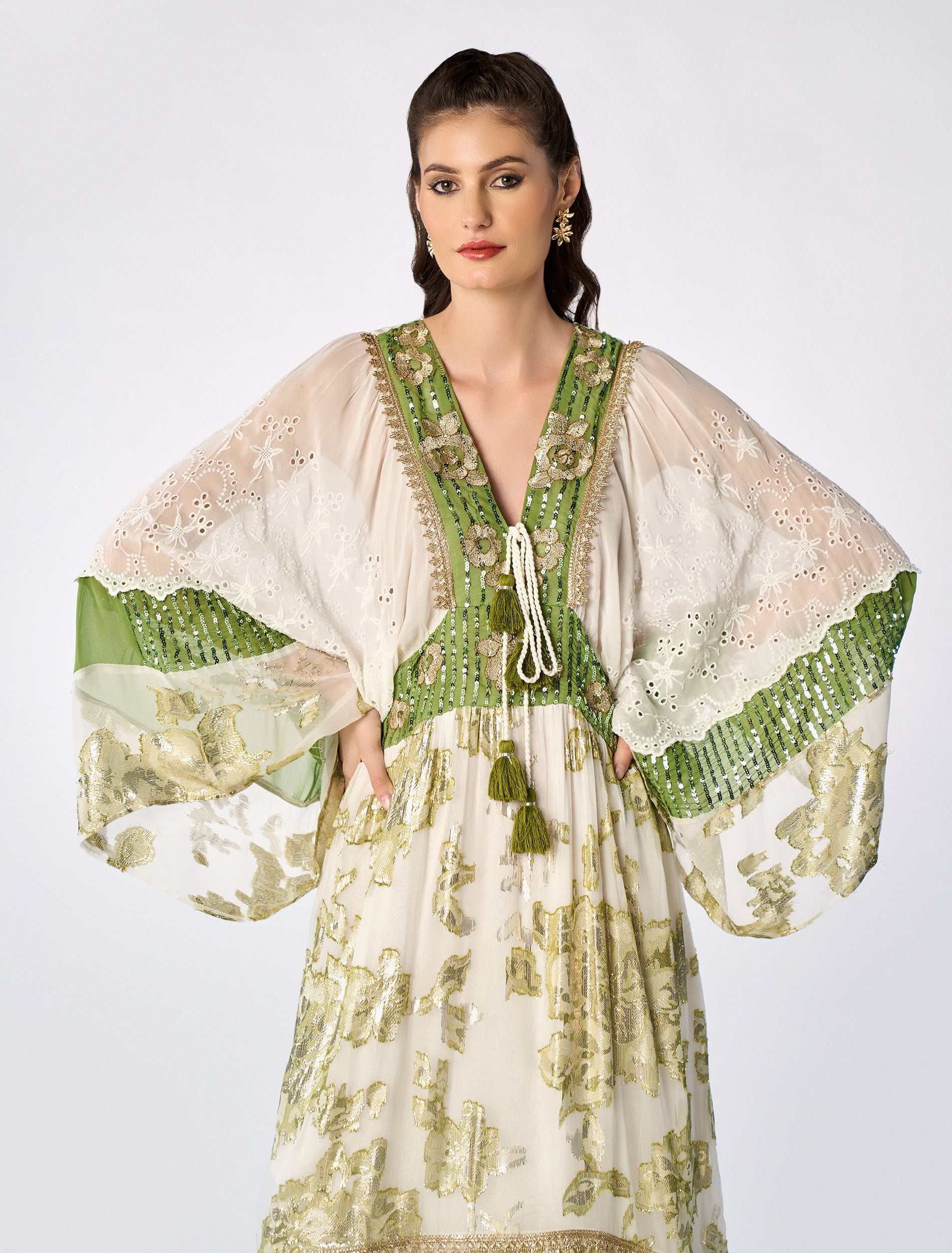 فستان اليشا