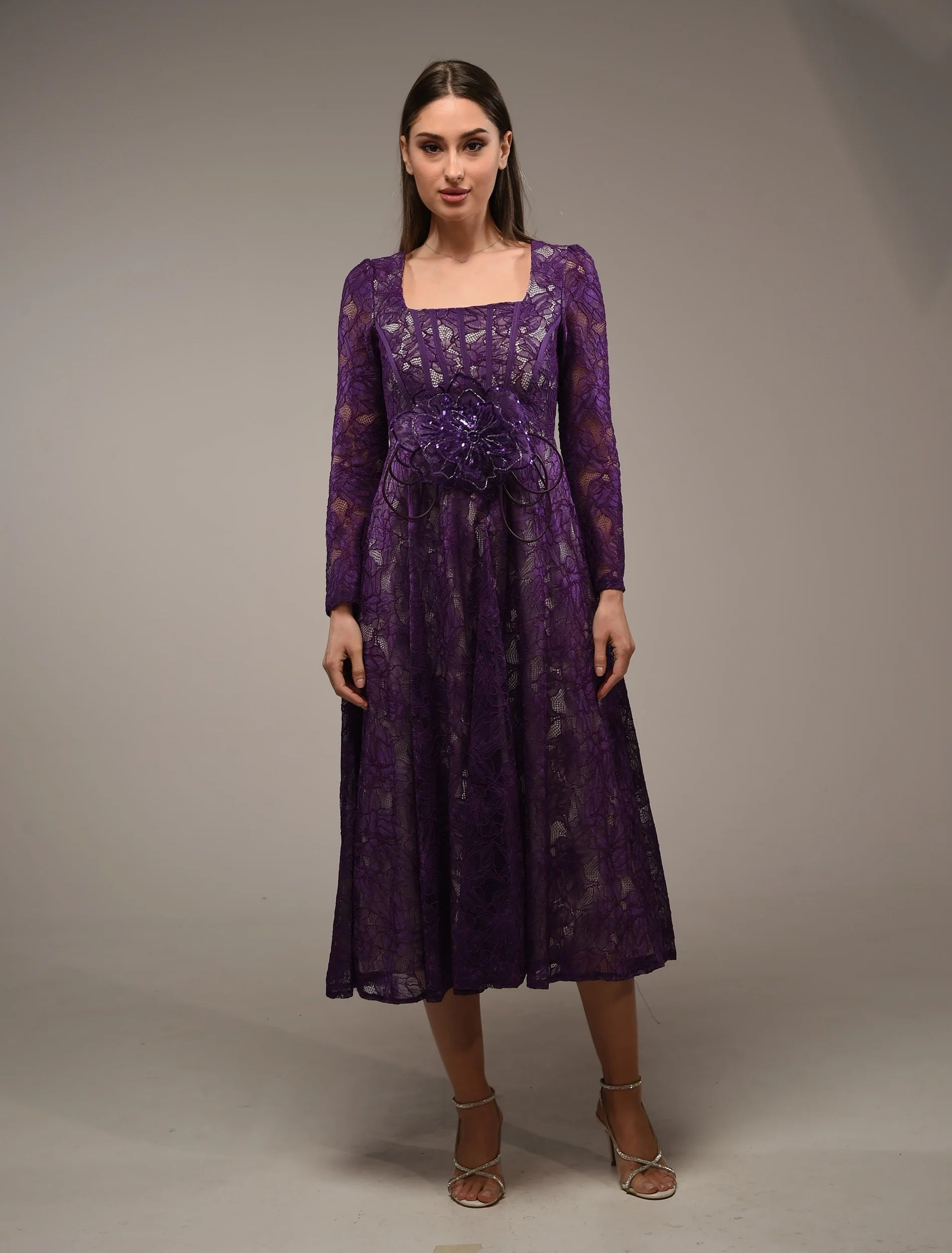 فستان لايرا 