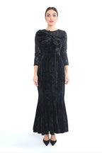 Noir Velvet Dress