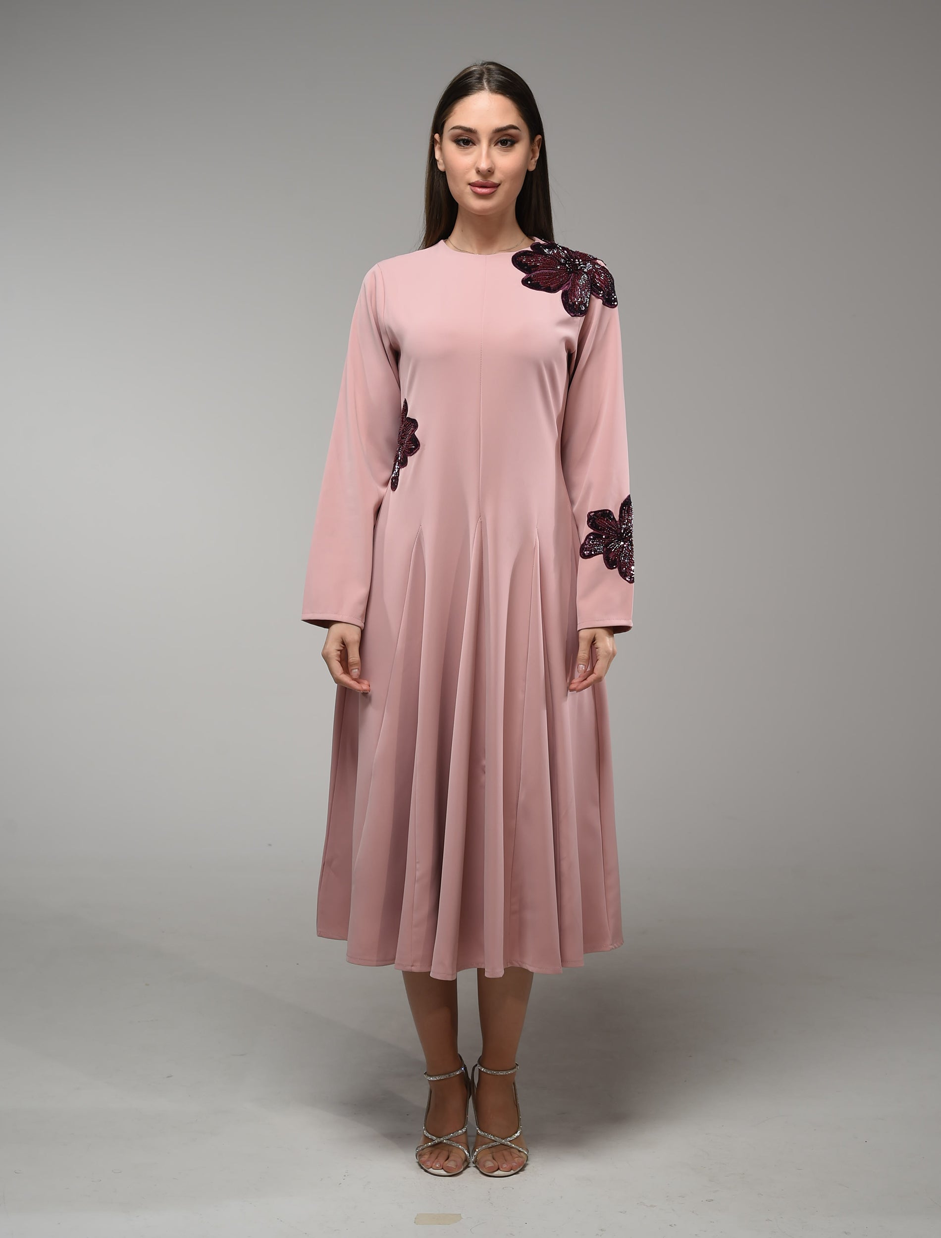 فستان إلورا