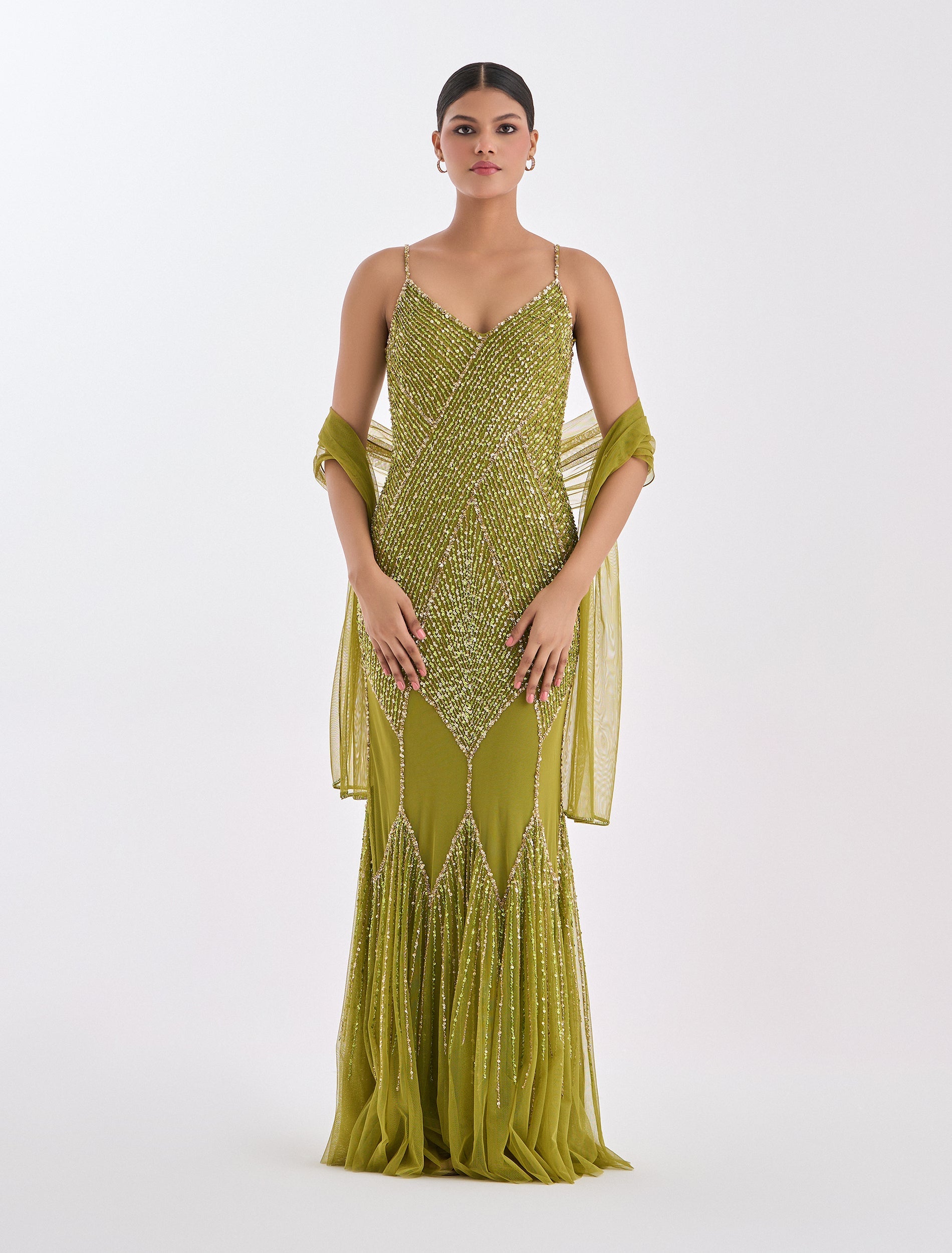 فستان اخصر ليموني بستايل سهرات أنيق
Lemon dress with an evening style