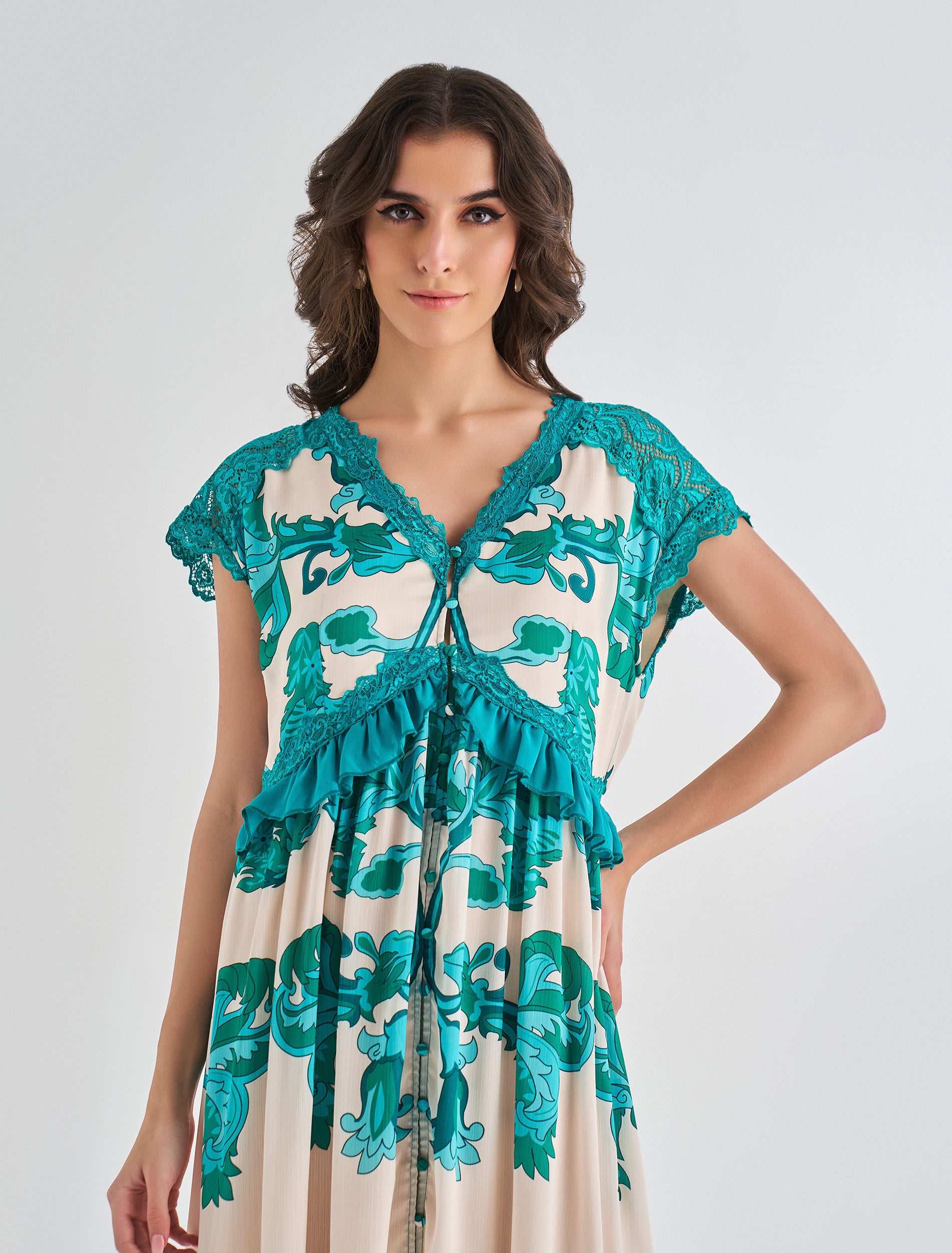 فستان سانيوريتا