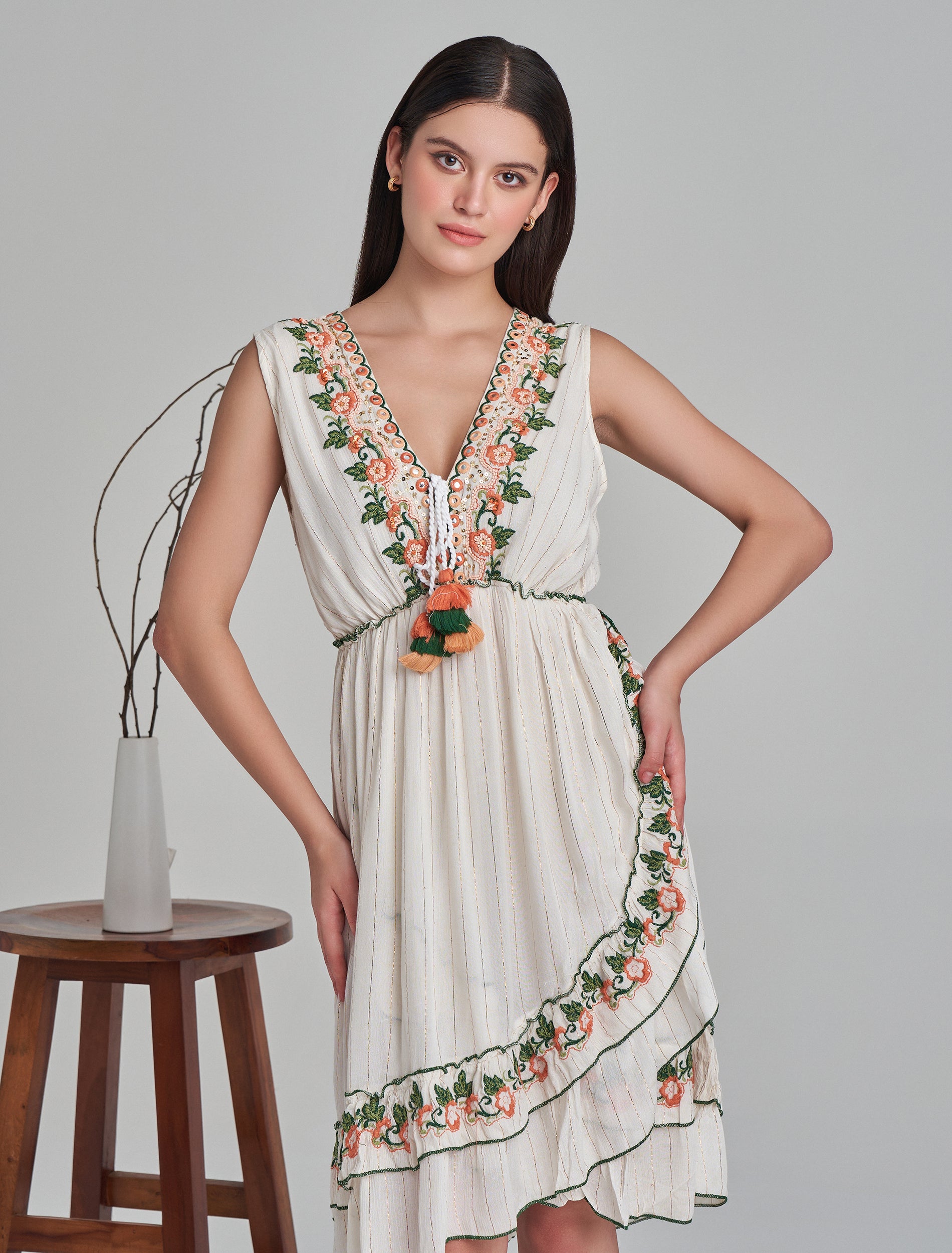  فستان سالين