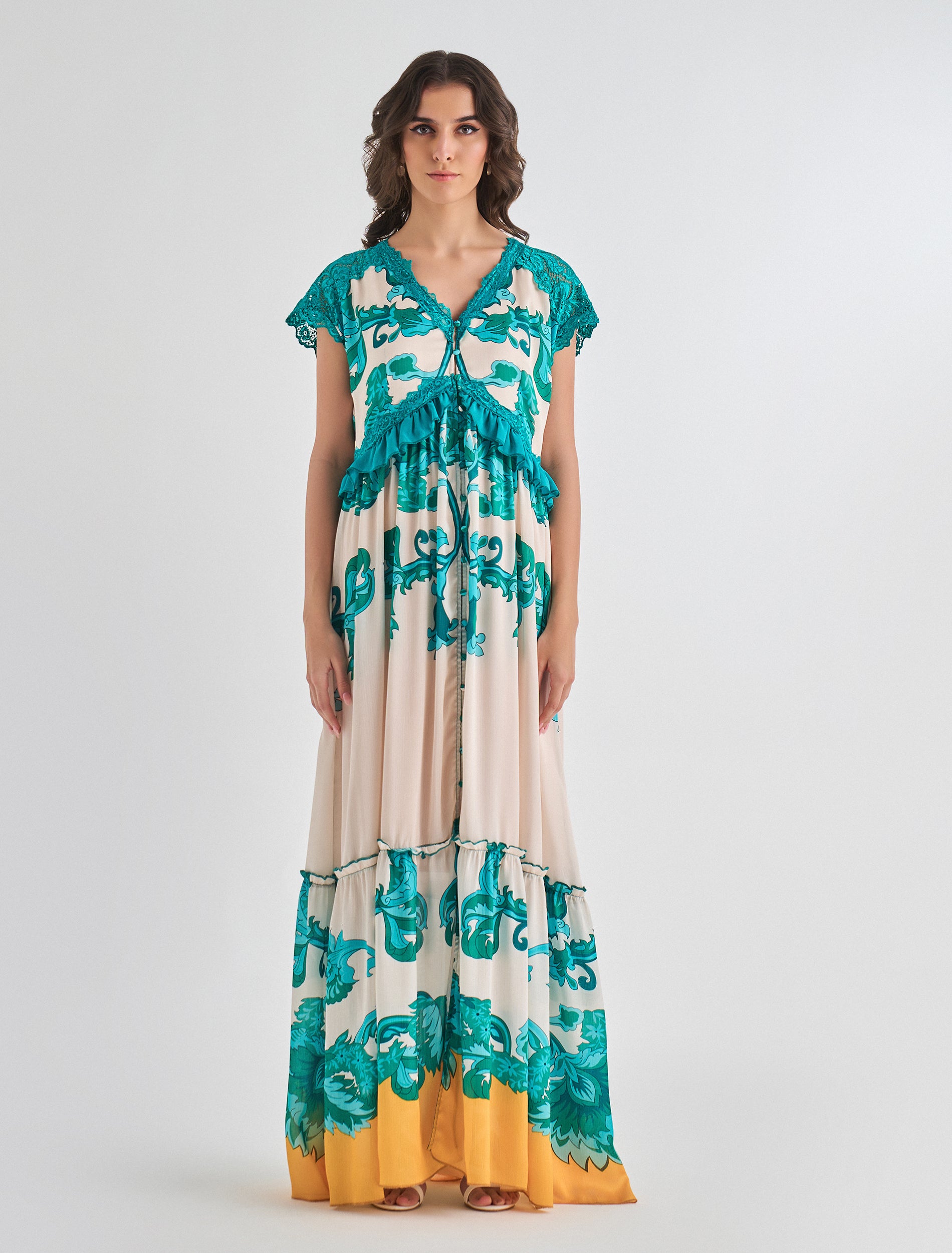 فستان سانيوريتا